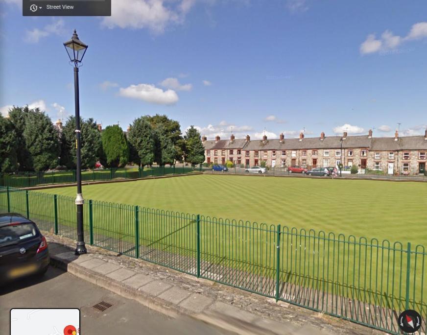 College Square, Terrace House Apartment Bessbrook Exterior photo